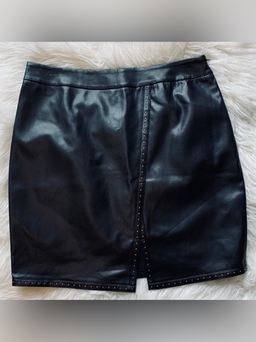 NWT Molly Bracken Faux Leather Studded Mini Skirt Black Medium